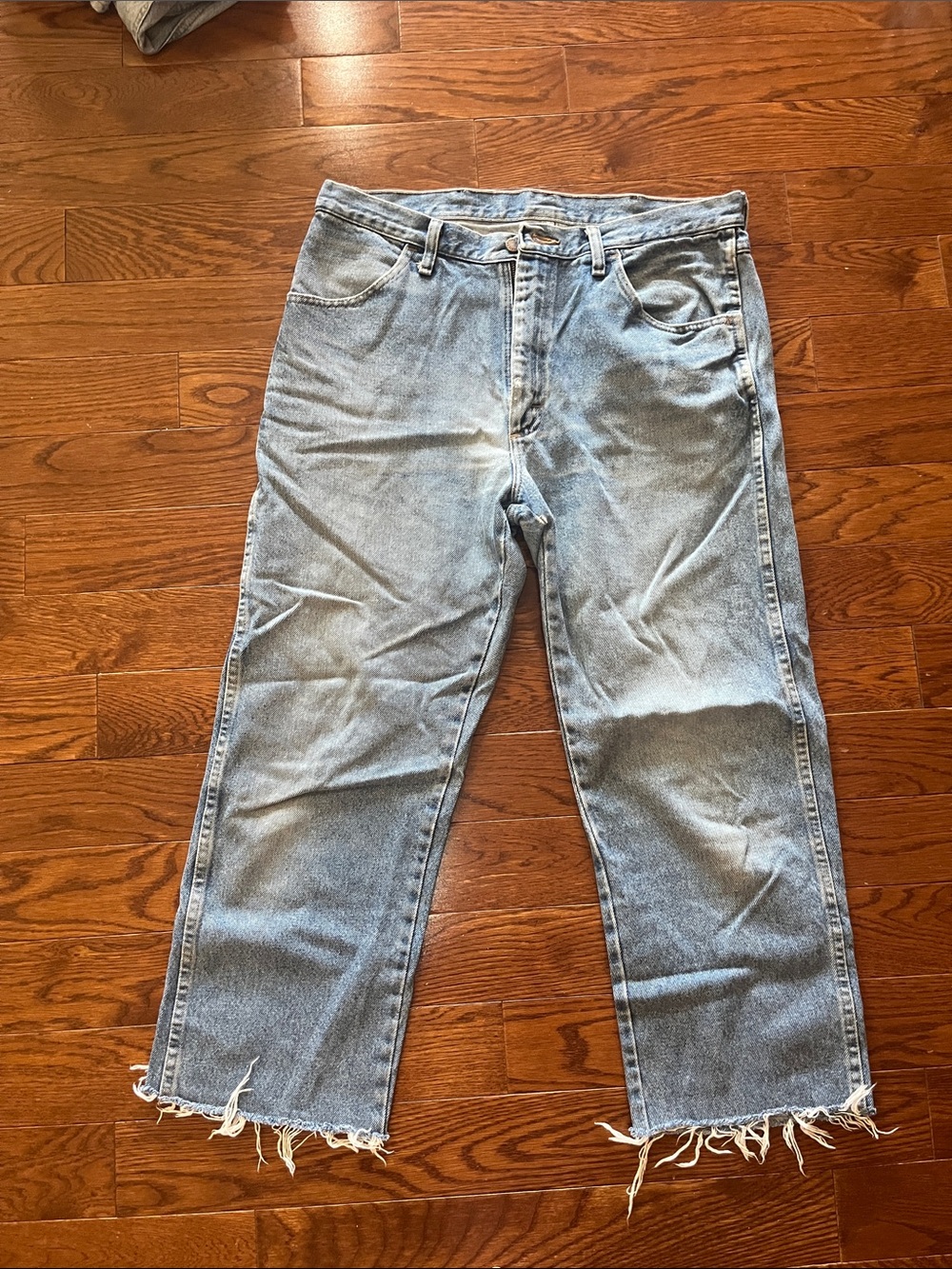 Light Blue Straight Fit Men’s Jeans with Frayed Hem
